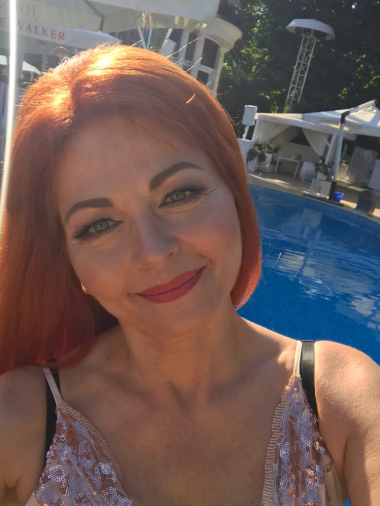 Tatiana, 56